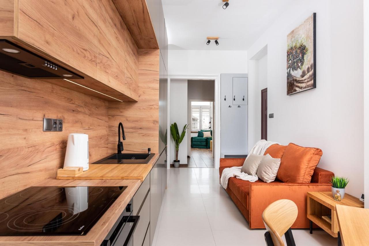 Premium Splendid Old Town Suites - By Upstairs Cracóvia Exterior foto